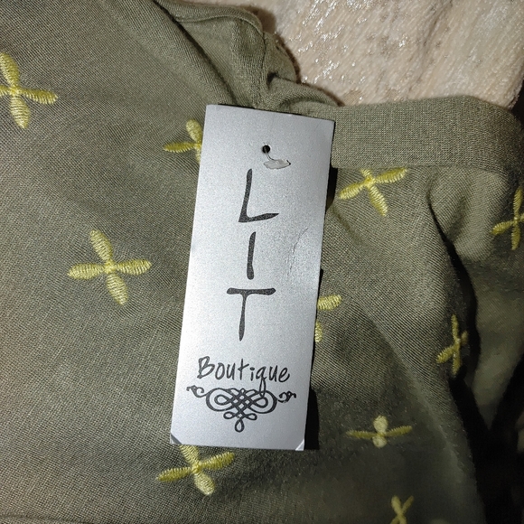 EN CREME OLIVE EMBROIDERED SLEEVELESS DRESS S - Picture 9 of 9